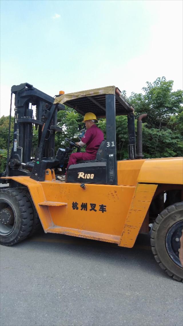 交车现场｜出租一台10吨叉车，杭叉柴油款，合肥浙杭叉车租赁服务纪实